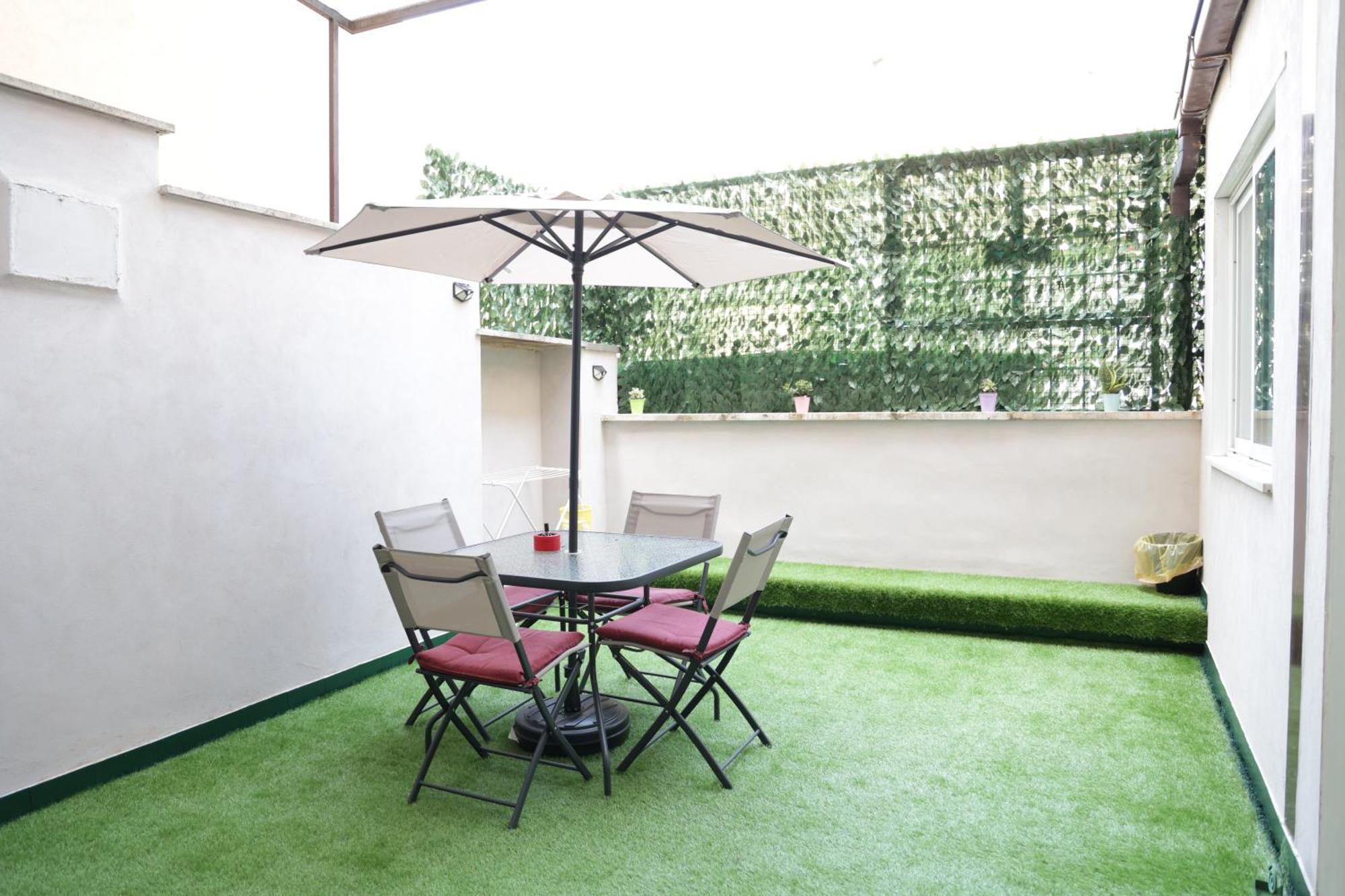 Trastevere Magic House Luxury Suite โรม ภายนอก รูปภาพ