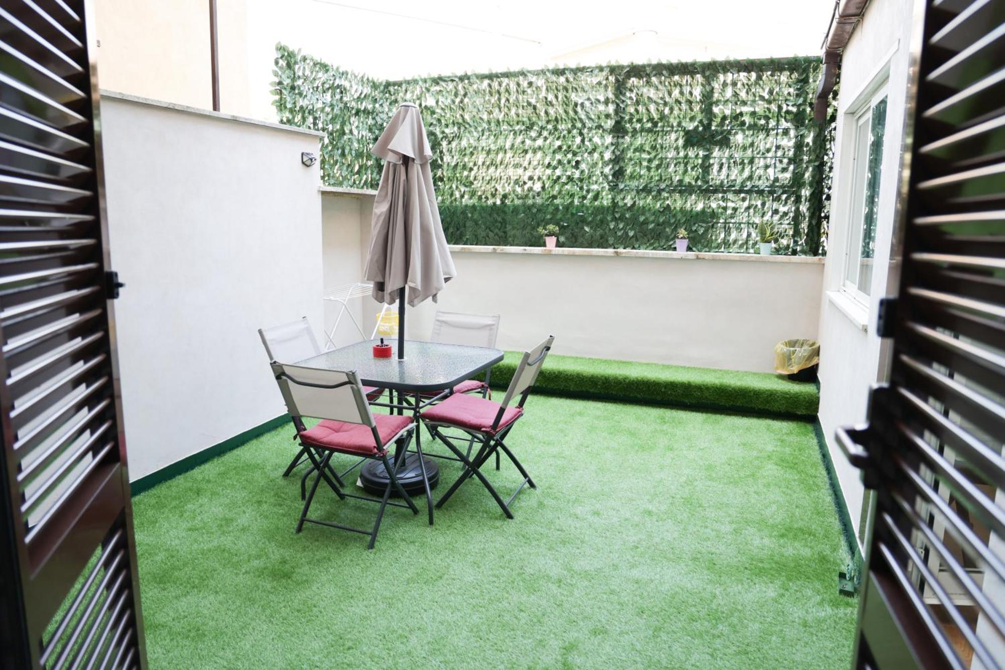 Trastevere Magic House Luxury Suite โรม ภายนอก รูปภาพ