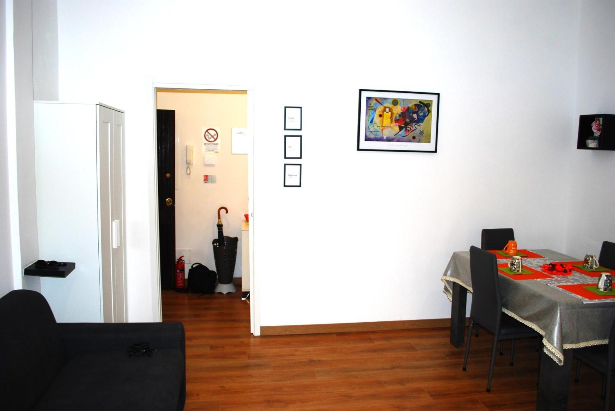Trastevere Magic House Luxury Suite โรม ภายนอก รูปภาพ