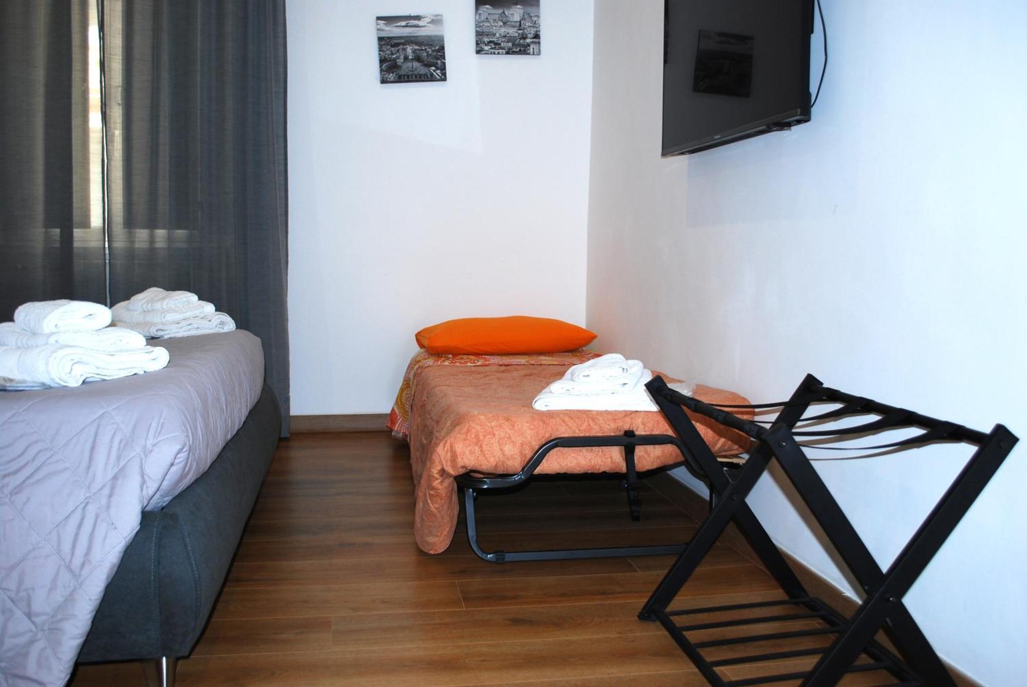 Trastevere Magic House Luxury Suite โรม ภายนอก รูปภาพ